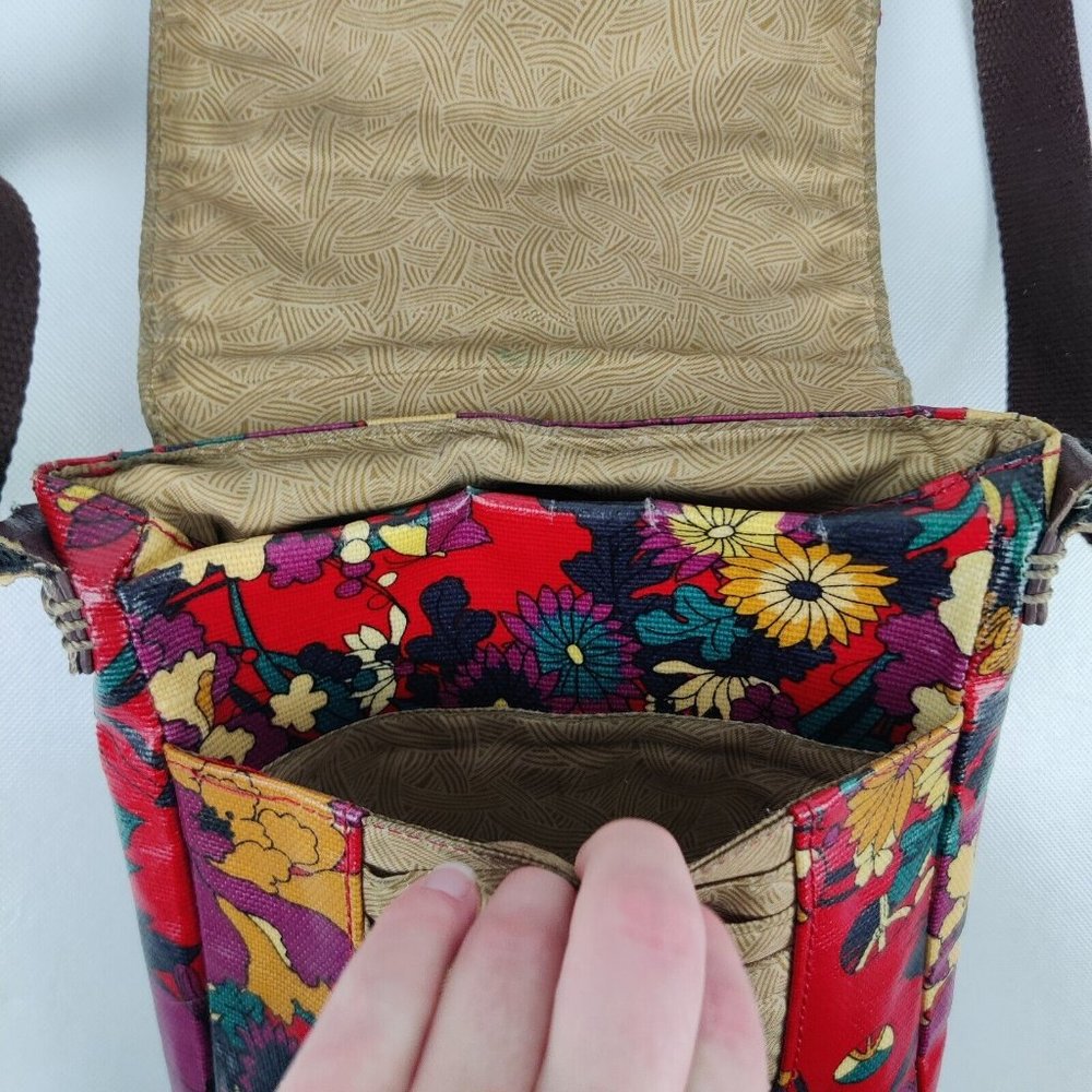 Sakroots Artist Circle Small Crossbody Messenger Purse Coated Canvas Floral Boho - Picture 8 of 11